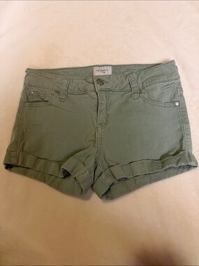 Celebrity Pink Olive Green Roll-Cuff Jean Shorts